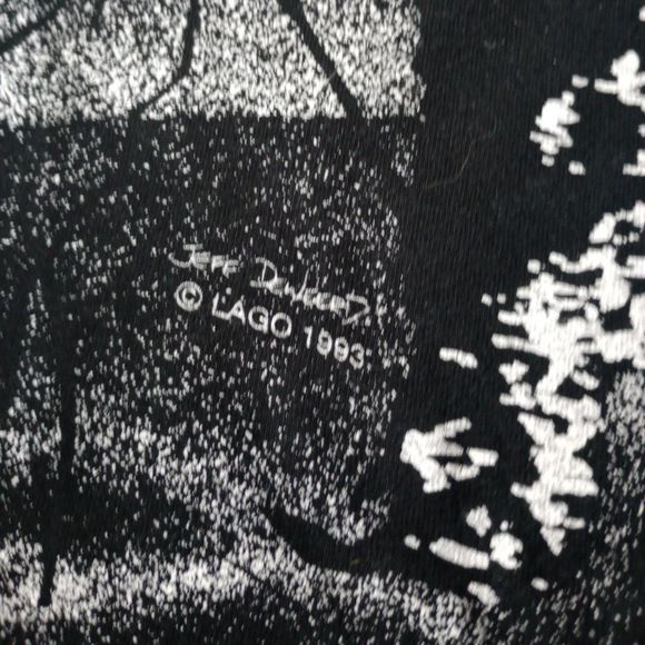 Vintage 90s All-Over Wolf Nature Graphic Tee - Picture 3 of 3